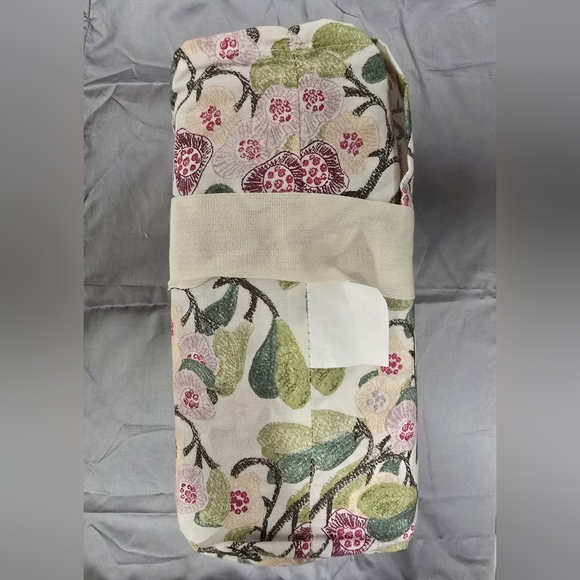 Opalhouse Percale Sheet Set with Floral Design - Picture 2 of 6